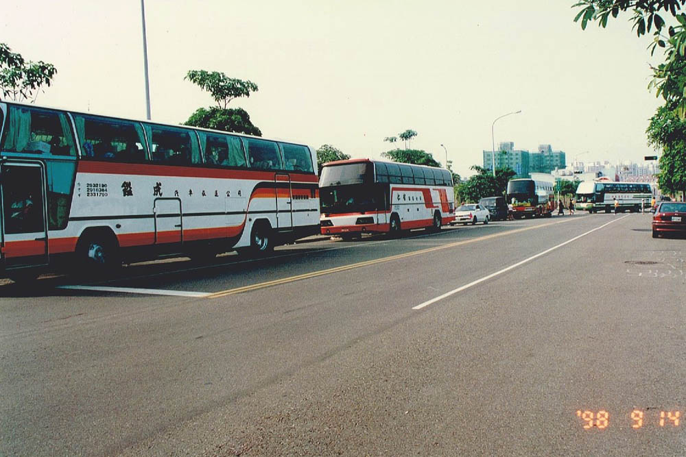 108台遊覽車進香團_5