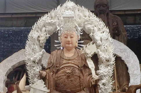 104年5月神尊雕刻進度